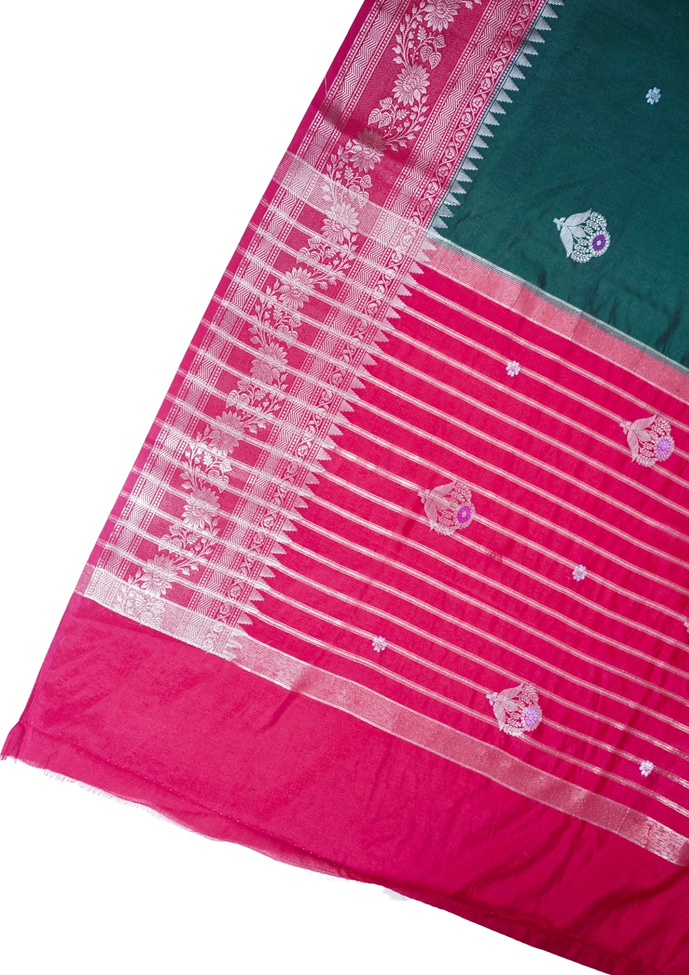 Bottle Green Handloom Banarasi Matka Silk Saree