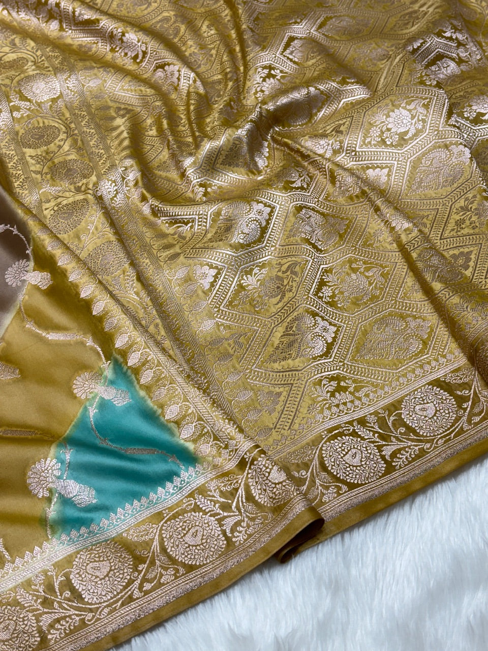 Multi-tone Pure Banarasi Mashru Silk Saree