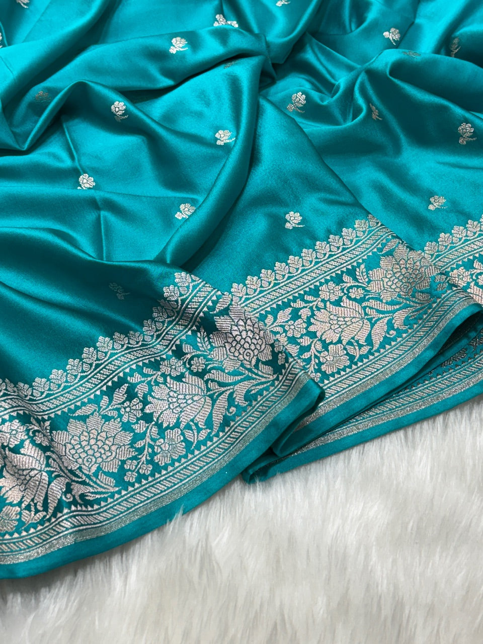 Turquoise Blue Pure Banarasi Mashru Silk Saree