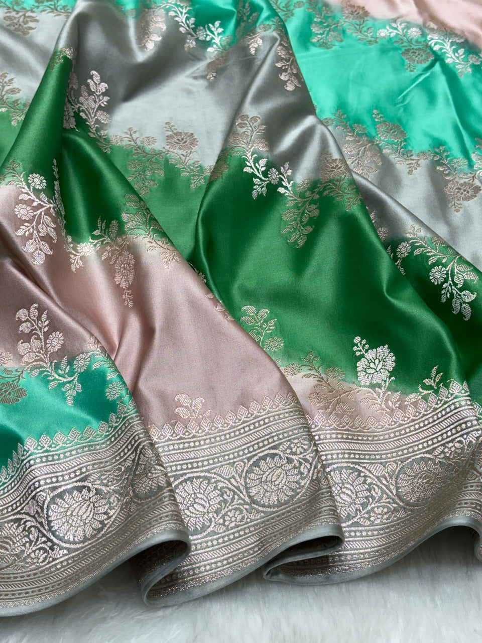 Dual Tone Pastel Mashru Silk Banarasi Saree