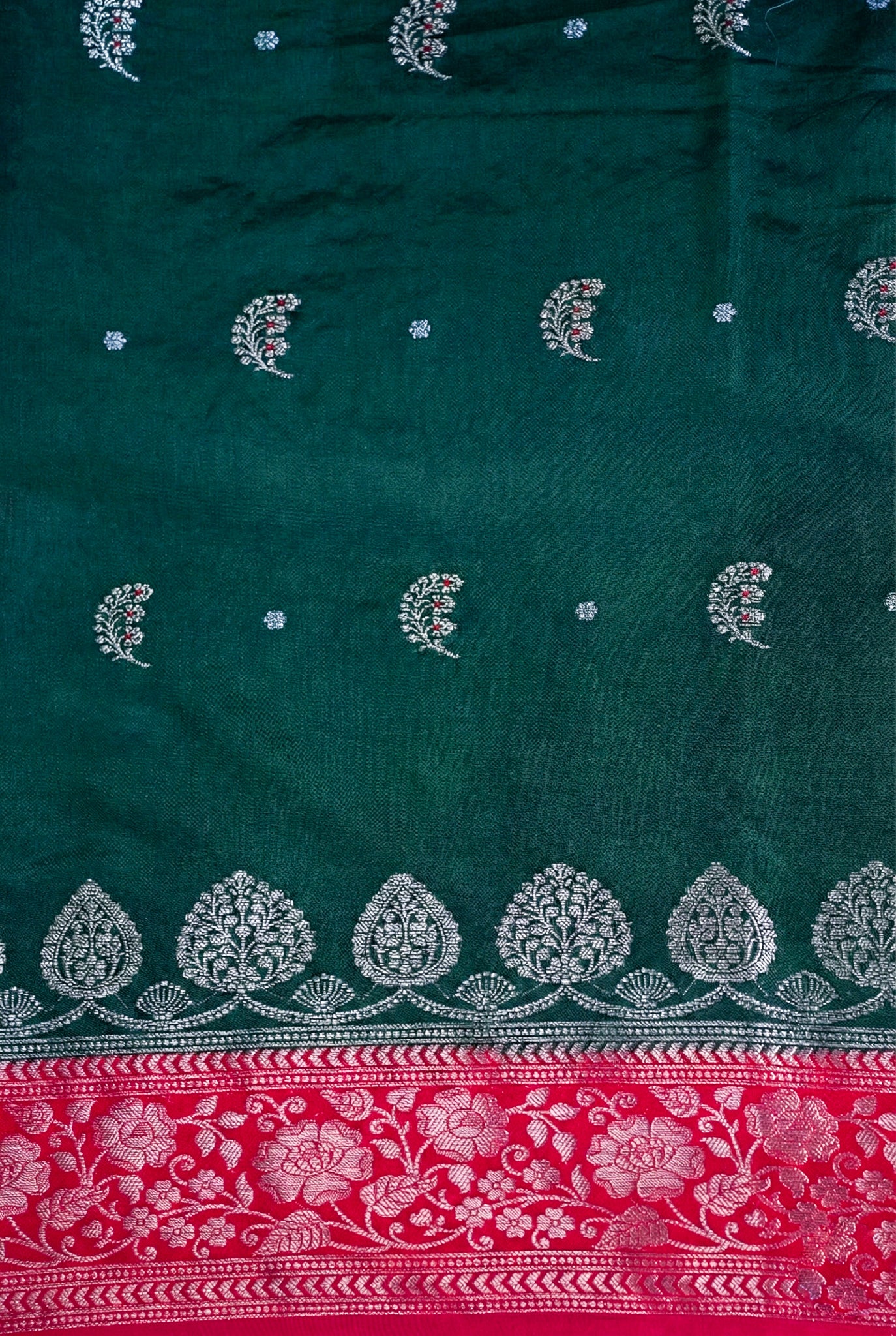 Emerald Green Handloom Banarasi Matka Silk Saree