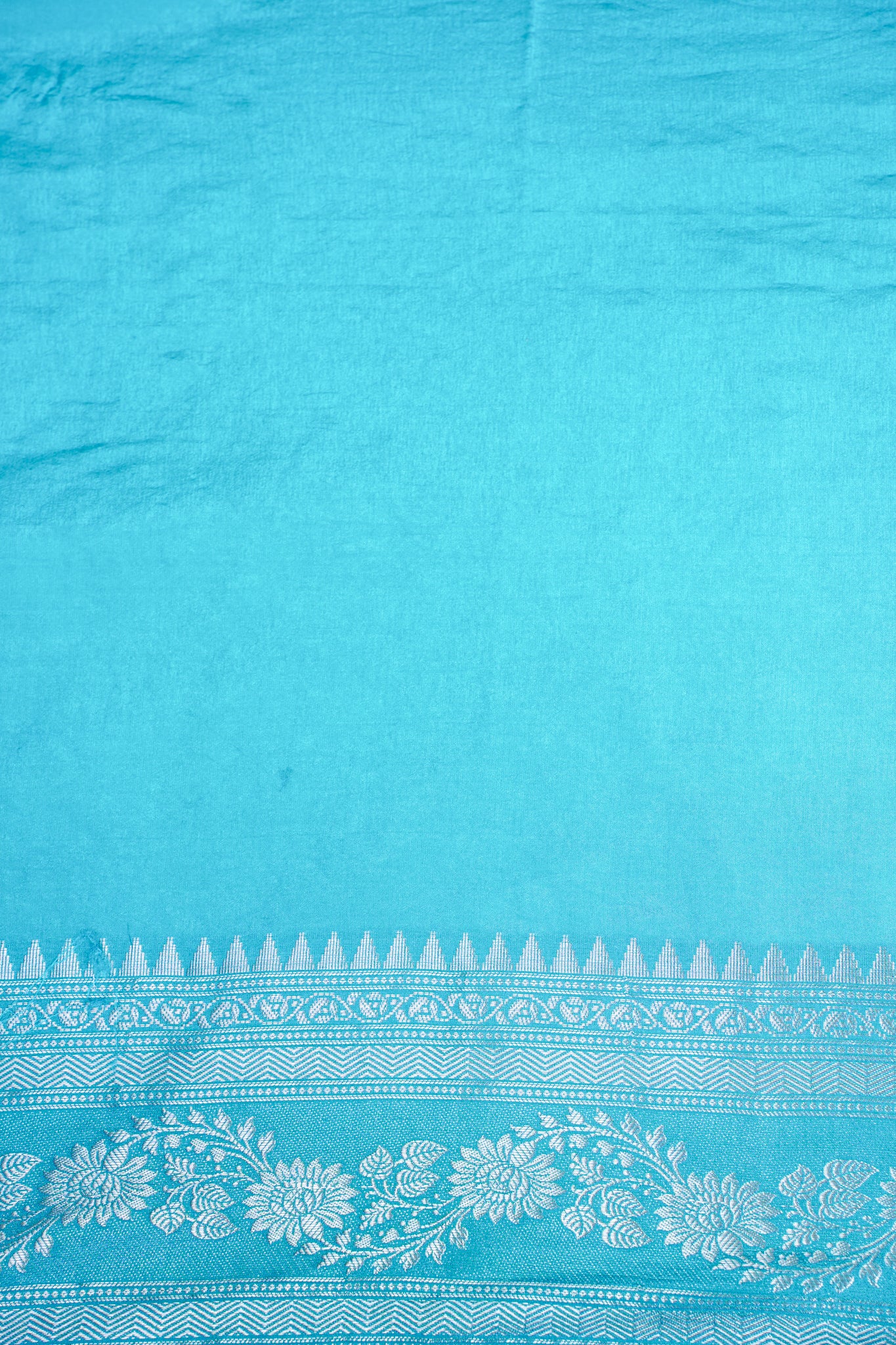 Deep Violet Handloom Banarasi Matka Silk Saree