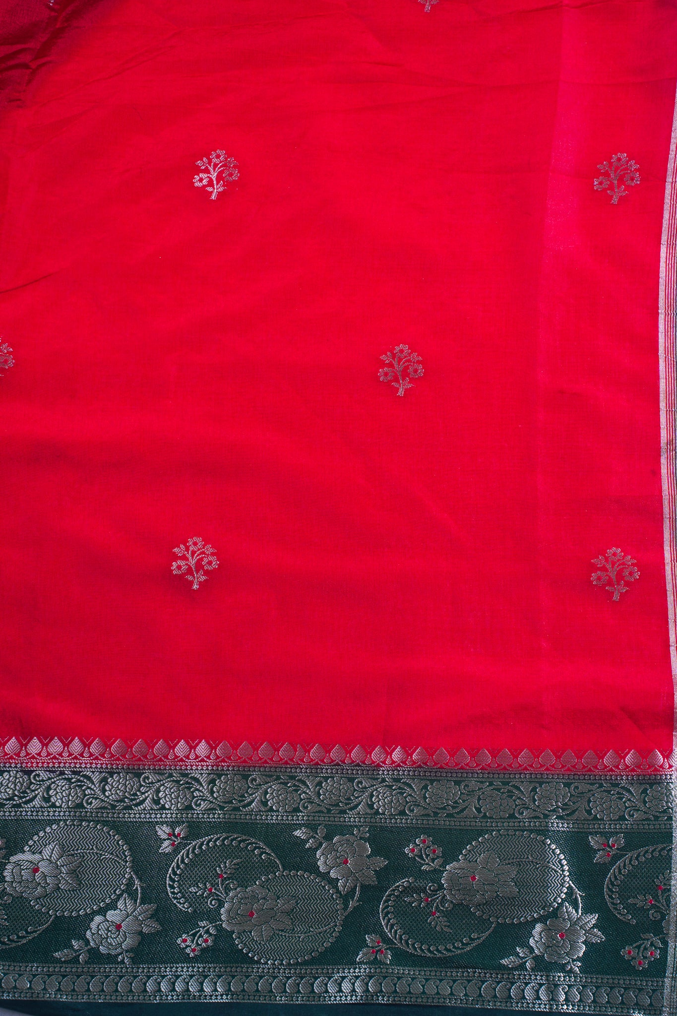 Rani Red Handloom Banarasi Matka Silk Saree