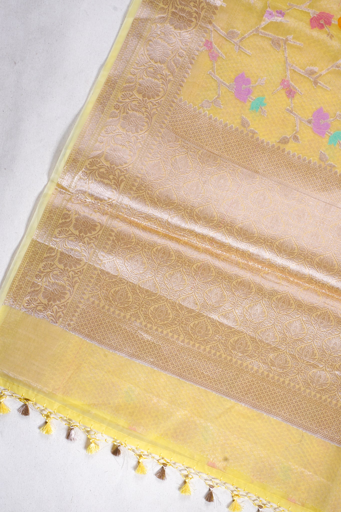 Yellow Organza Banarasi Tilfi Minakari Jaal Saree