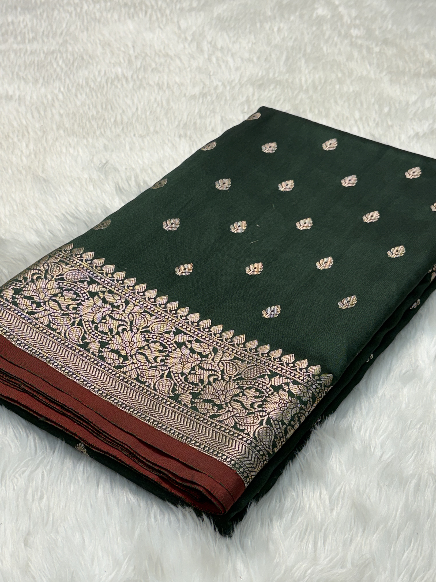 Forest Emerald Green Katan Silk Banarasi Buti Saree