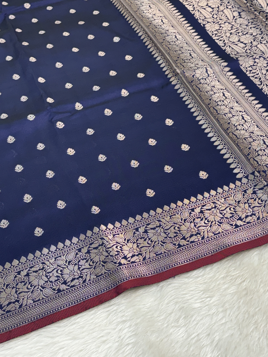 Royal Navy Blue Katan Silk Banarasi Buti Saree