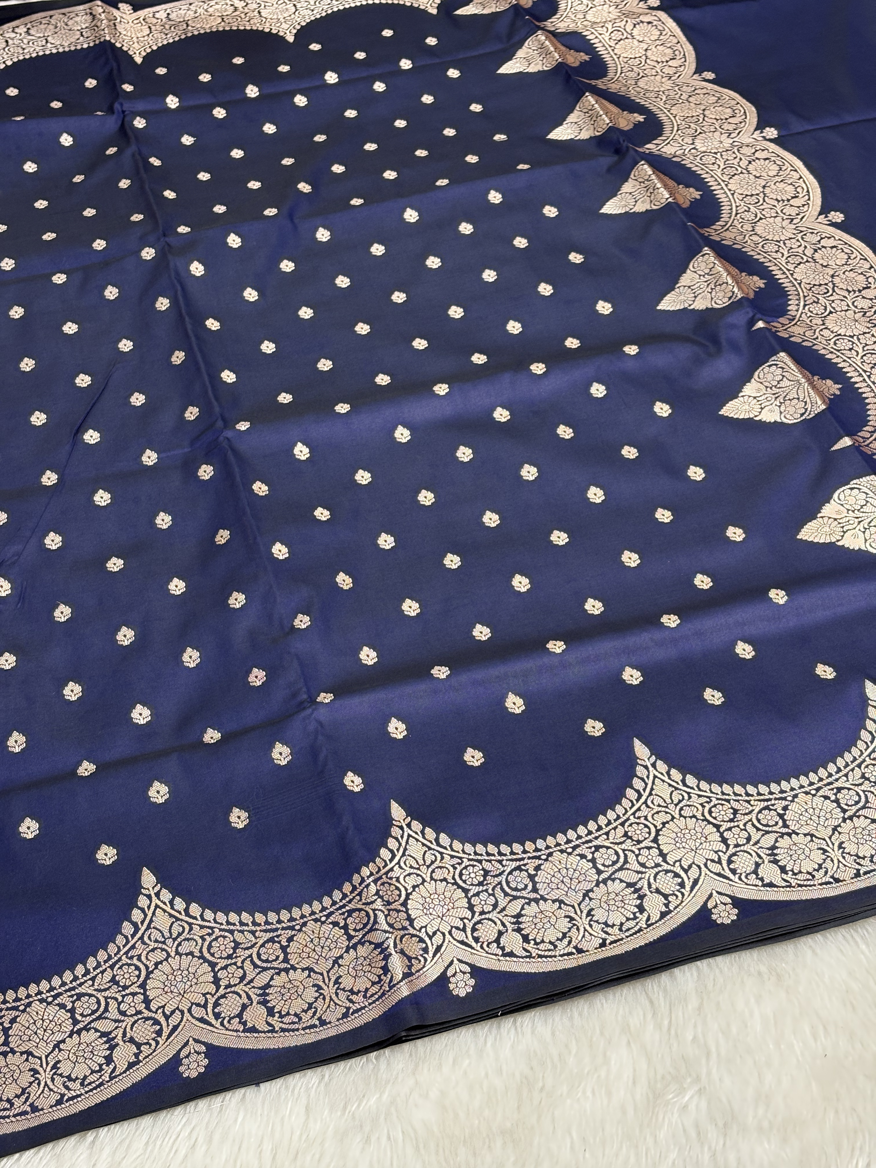 Royal Indigo Blue Scallops Border Banarasi Katan Buti Saree