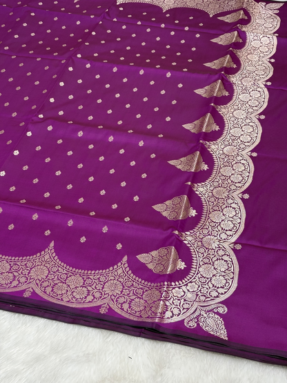 Royal Orchid Pink Scallops Border Banarasi Katan Buti Saree