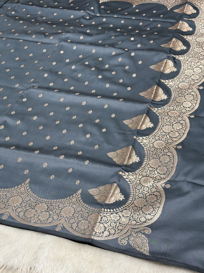 Smoky Steel Grey Scallops Border Banarasi Katan Buti Saree