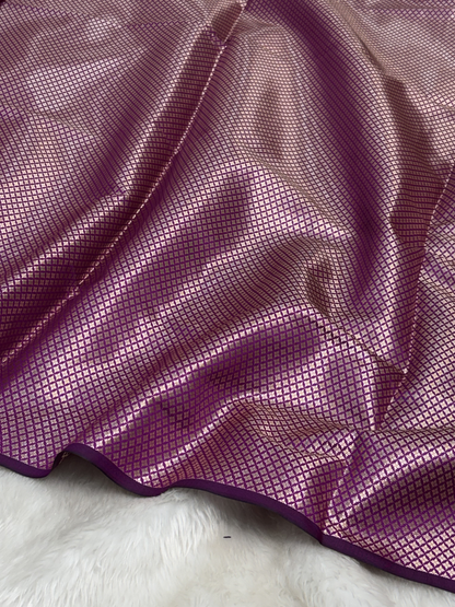 Royal Orchid Pink Scallops Border Banarasi Katan Buti Saree