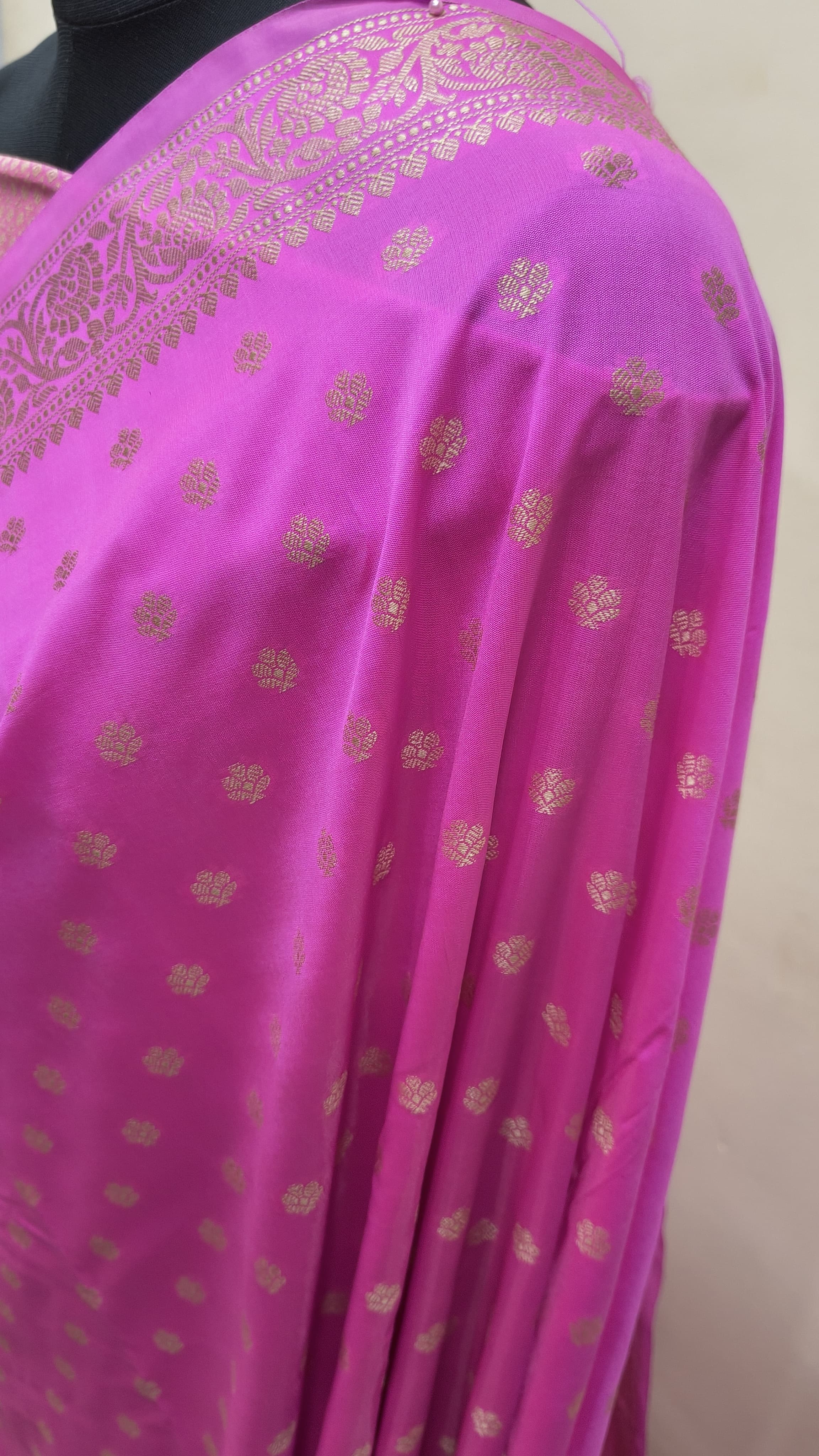 Pink Banarasi Saree Banarasi Resham Silk
