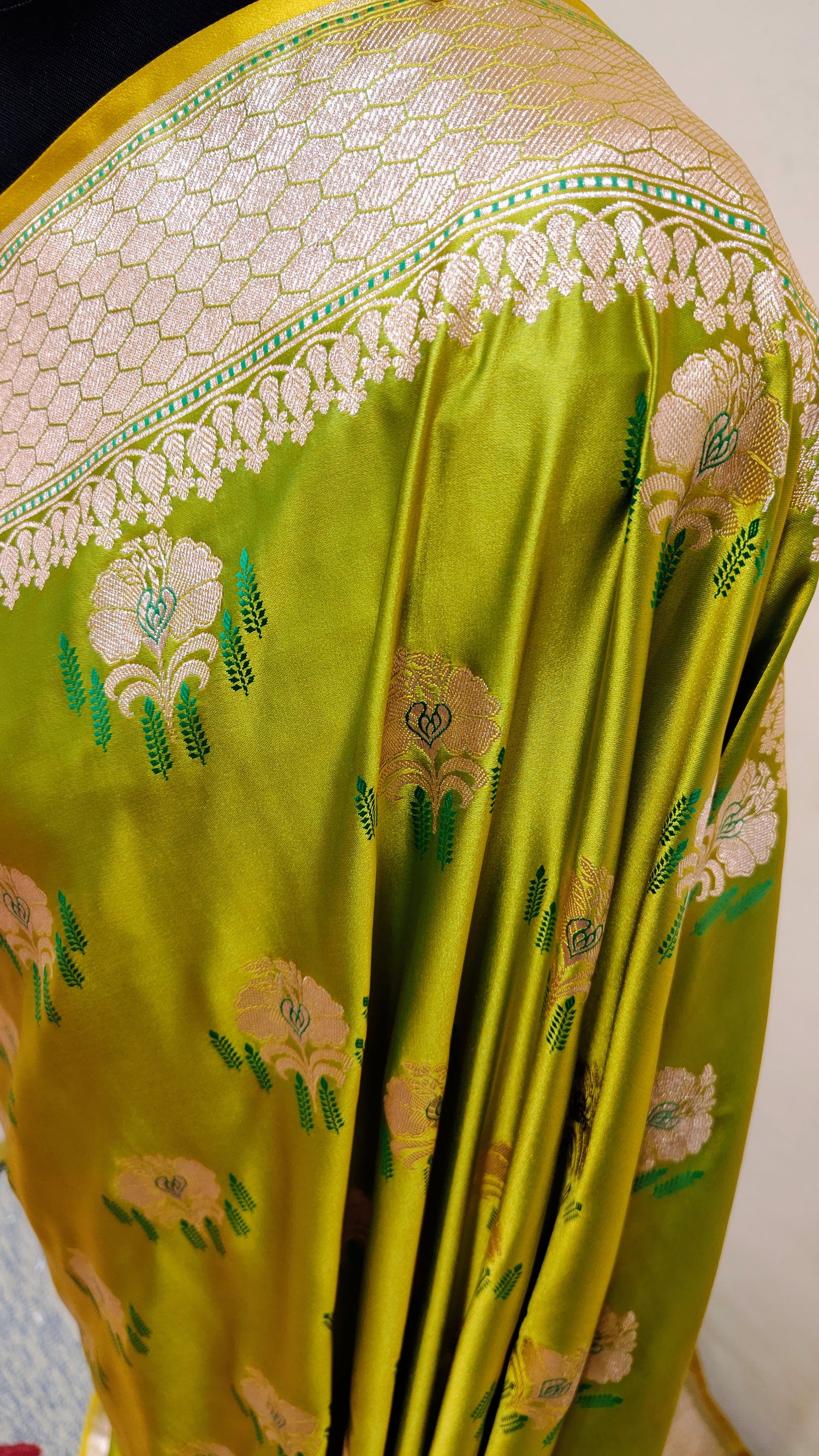 Parrot Green Banarasi Mashru Katan Silk Saree