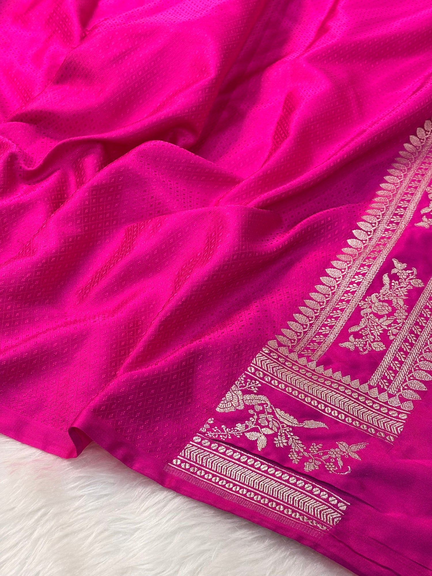 White Pure Banarasi Mashru Katan Silk Saree