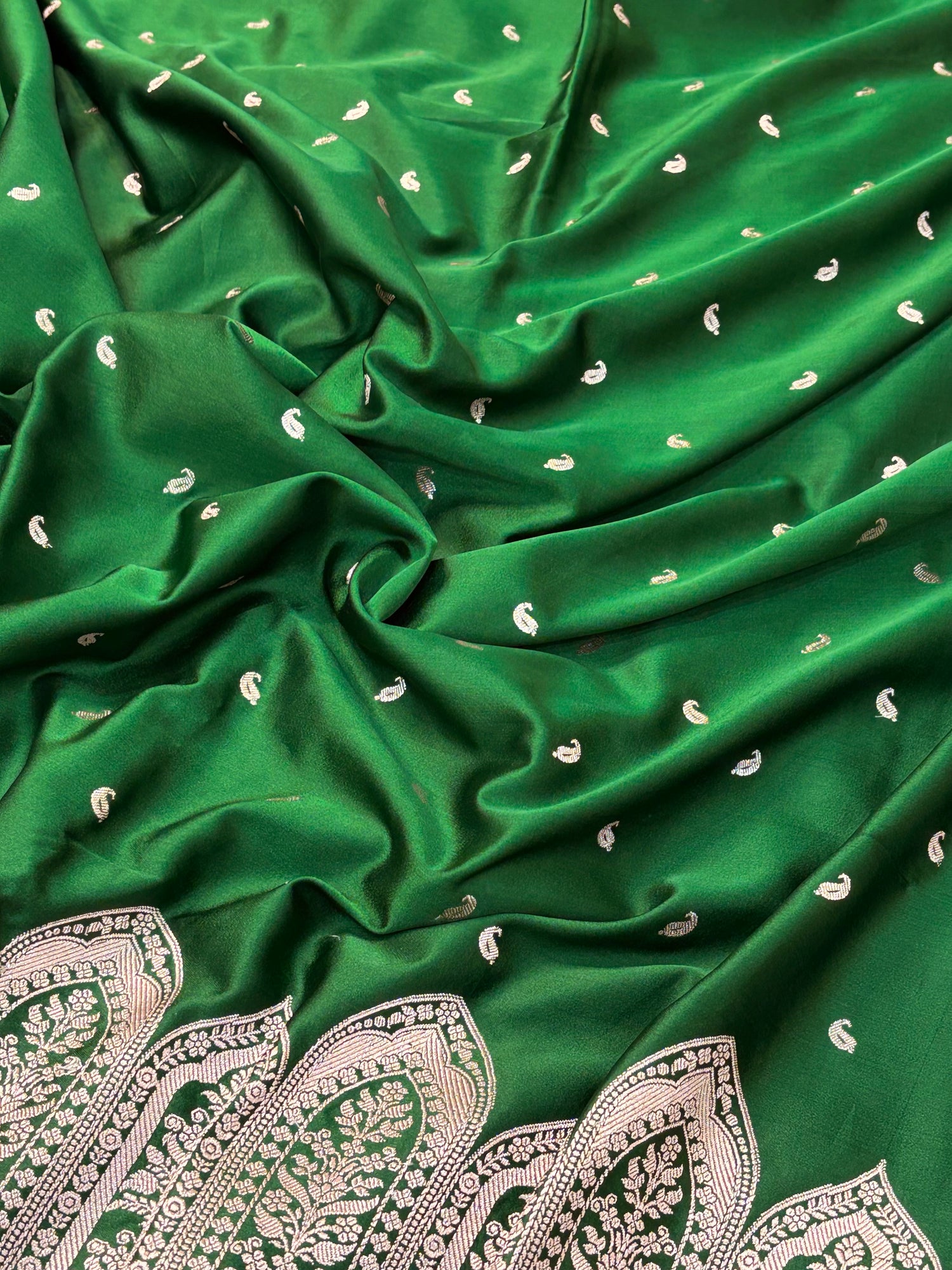Green Pure Banarasi Mashru Silk Saree