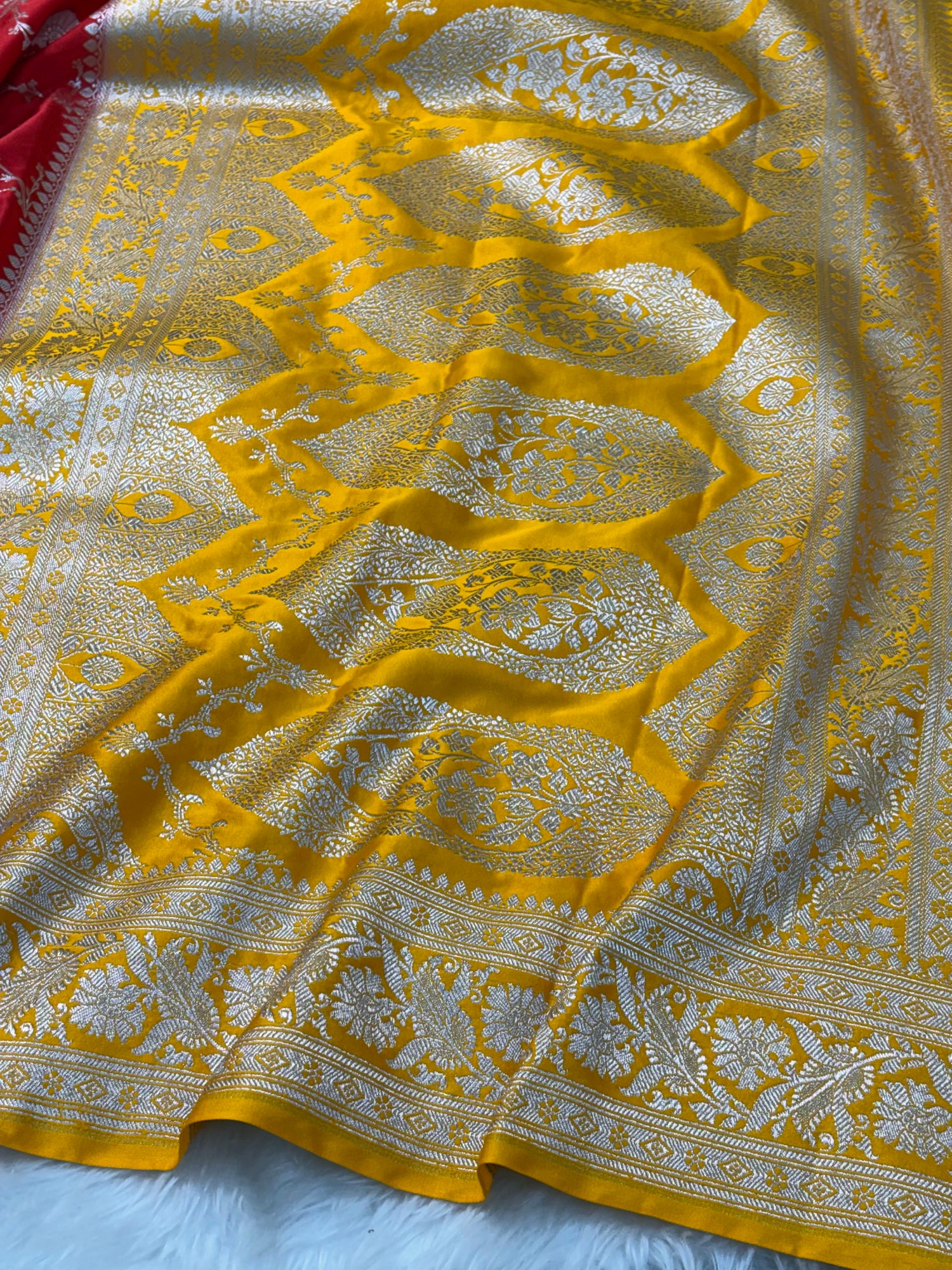 Red Pure Banarasi Mashru Silk Saree