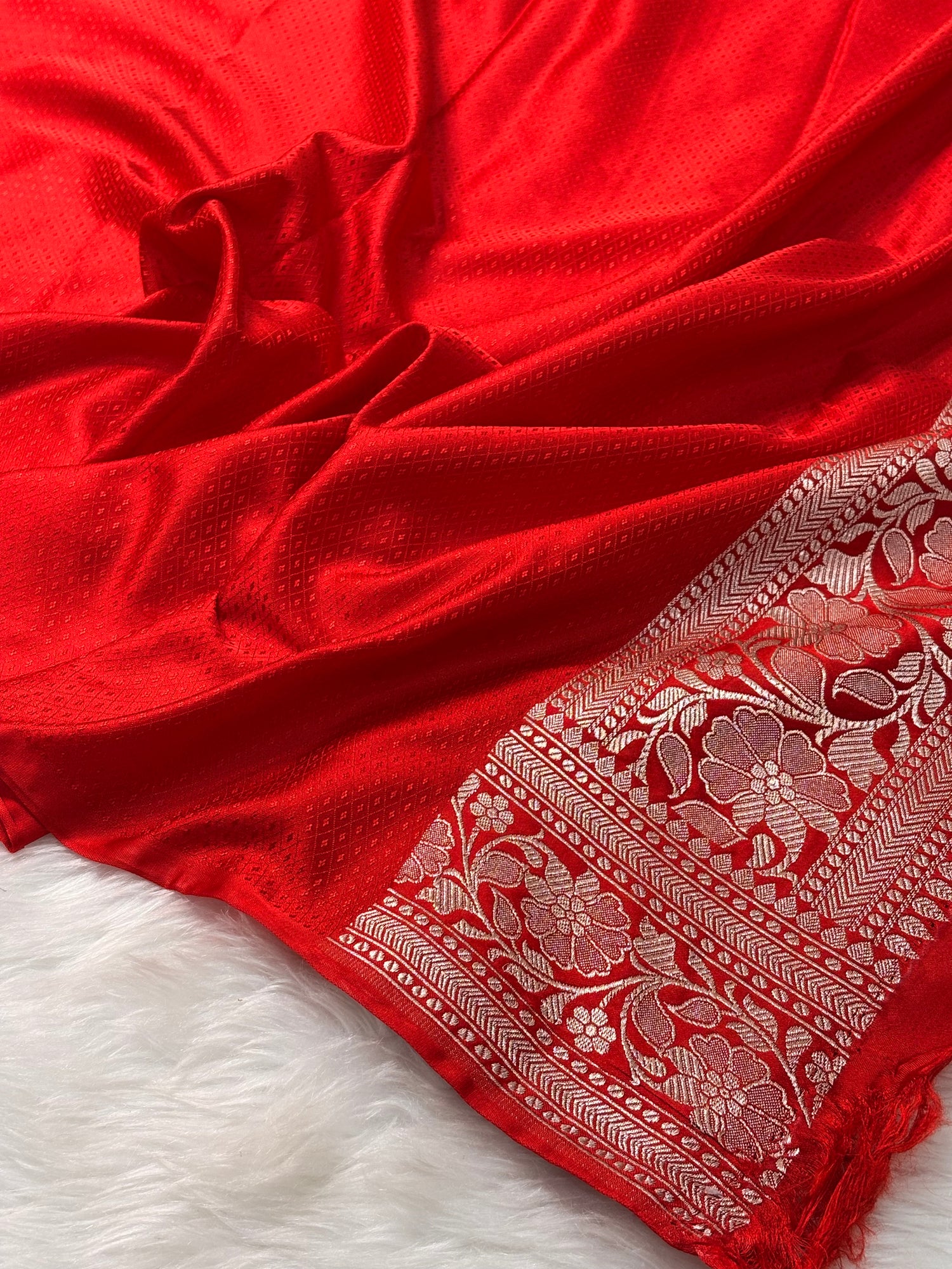 White Pure Banarasi Mashru Katan Silk Saree