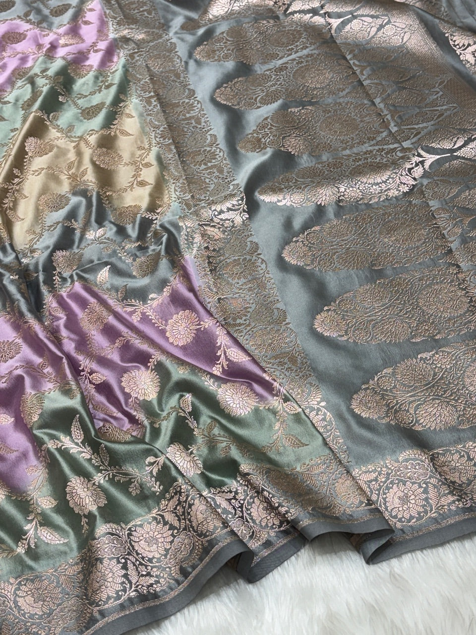 Dual Tone Pure Banarasi Mashru Silk Saree