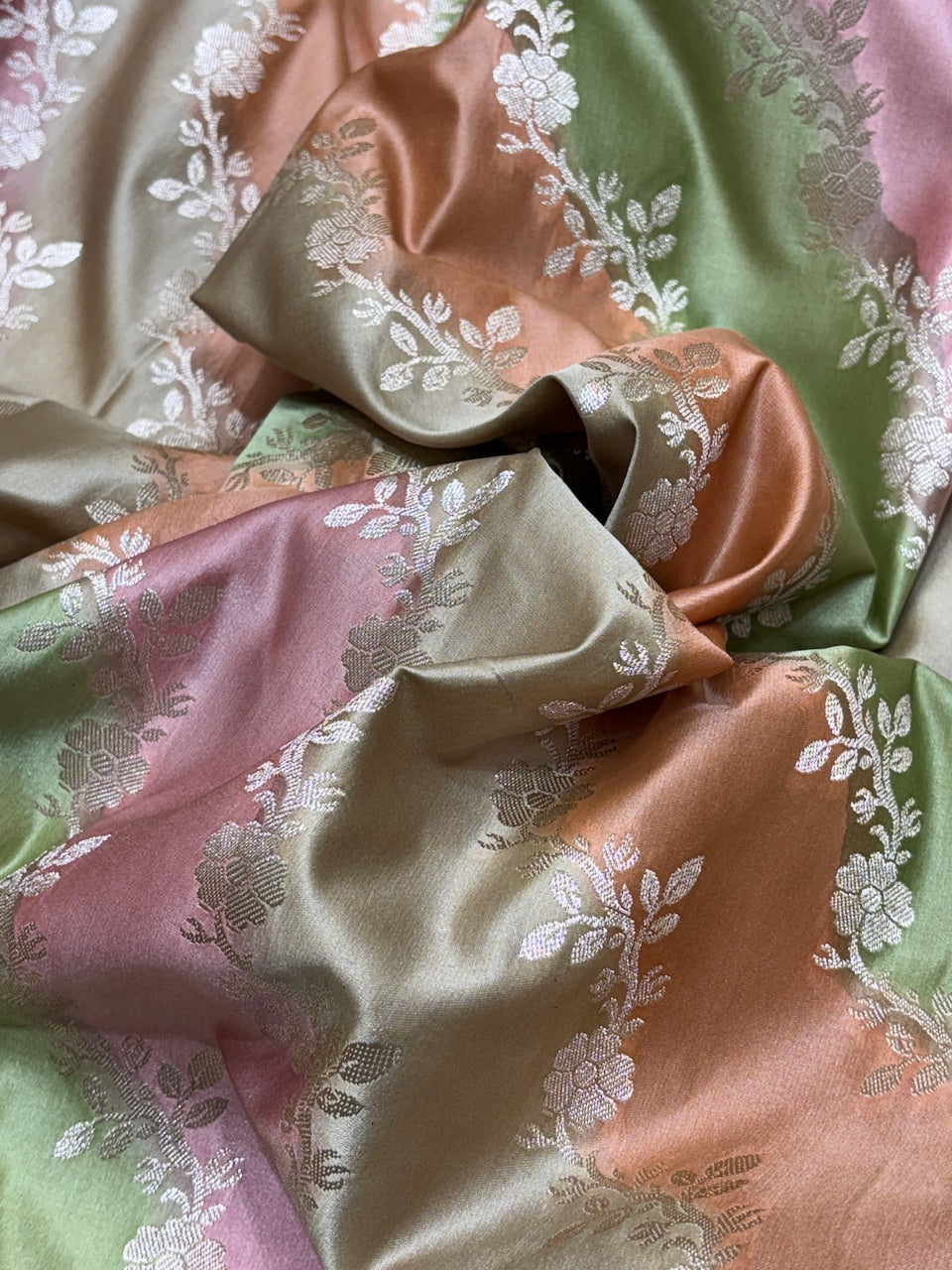 Dual tone Pure Banarasi Mashru Silk Saree