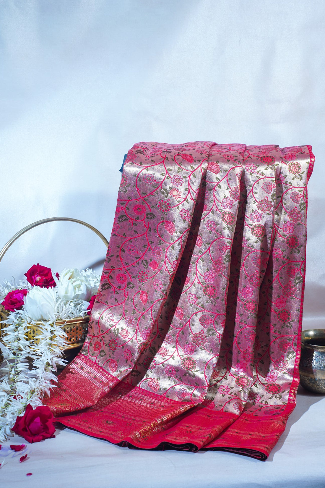 Red Khimkhab Catogary Banarasi Saree