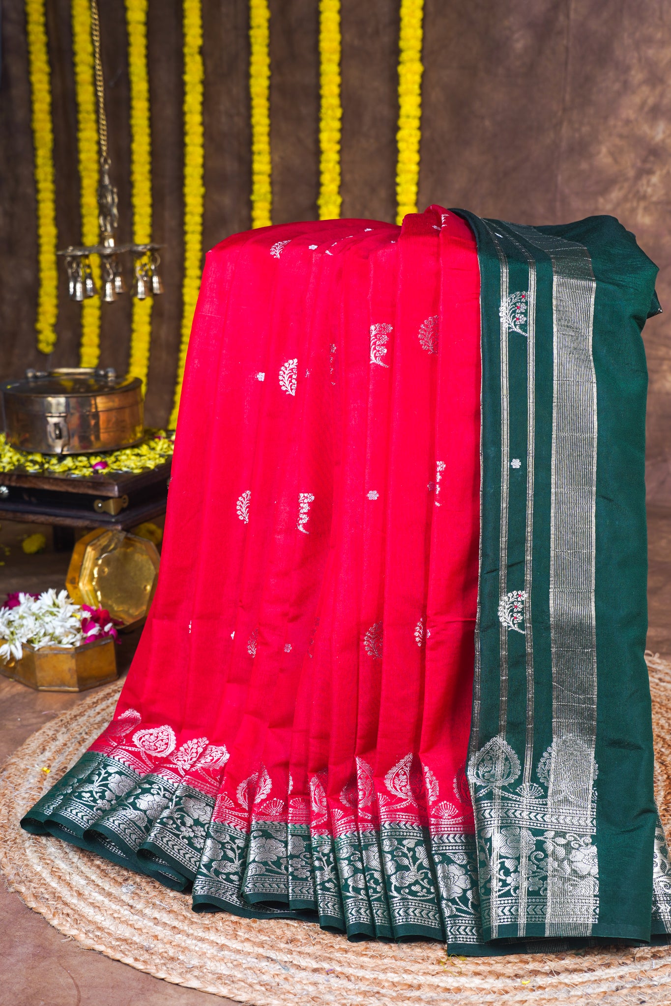 Rani Red Handloom Banarasi Matka Silk Saree