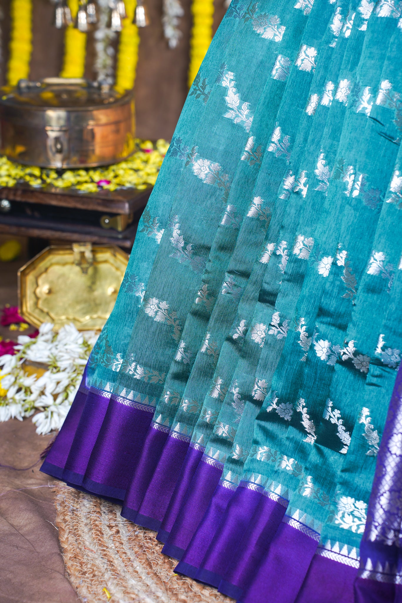 Teal Green Pure Viscose Silk Aada Jamal Saree