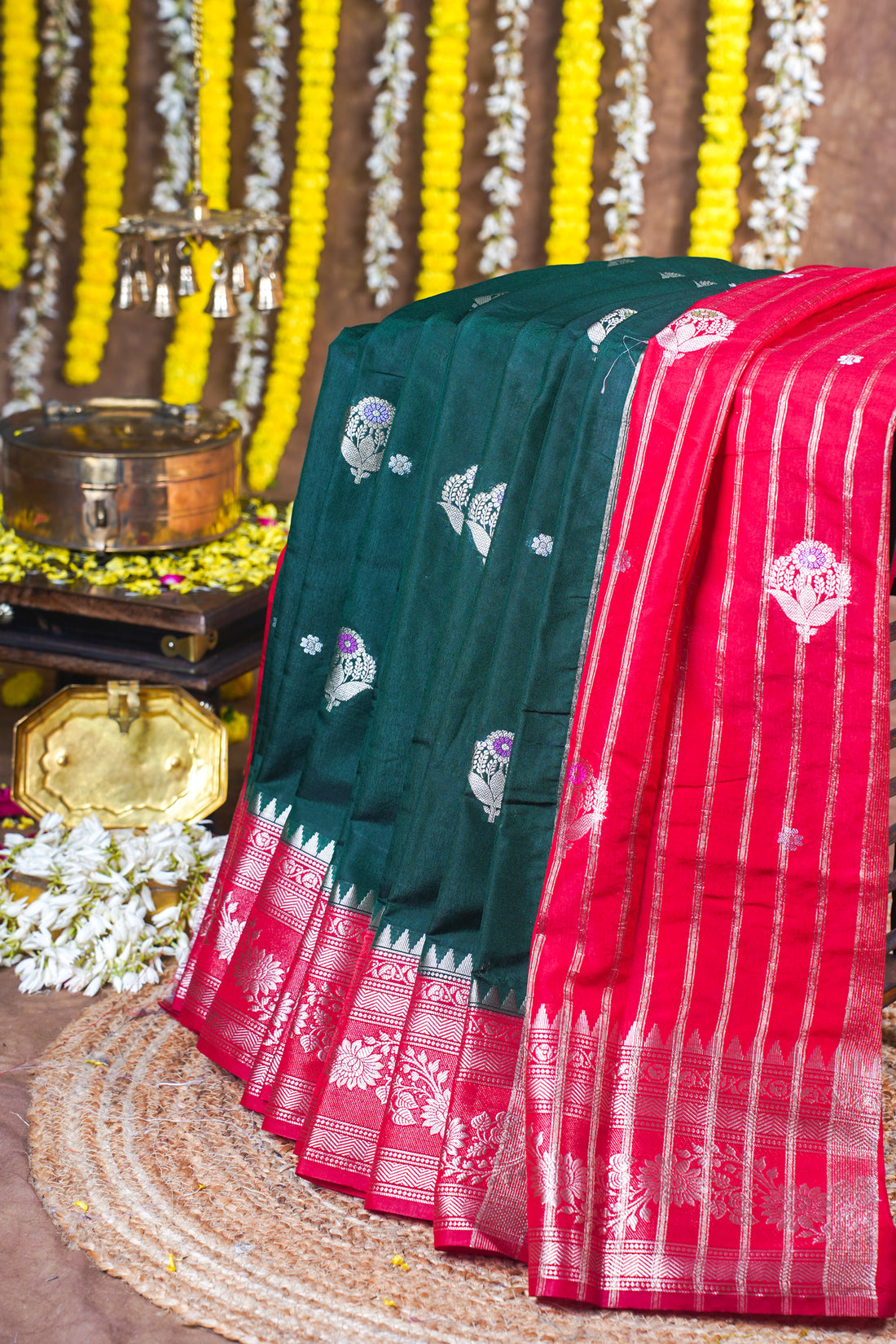 Bottle Green Handloom Banarasi Matka Silk Saree