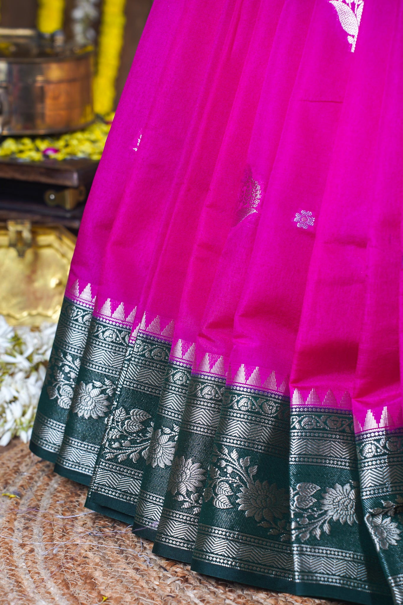 Bright Magenta Pink Handloom Banarasi Matka Silk Saree