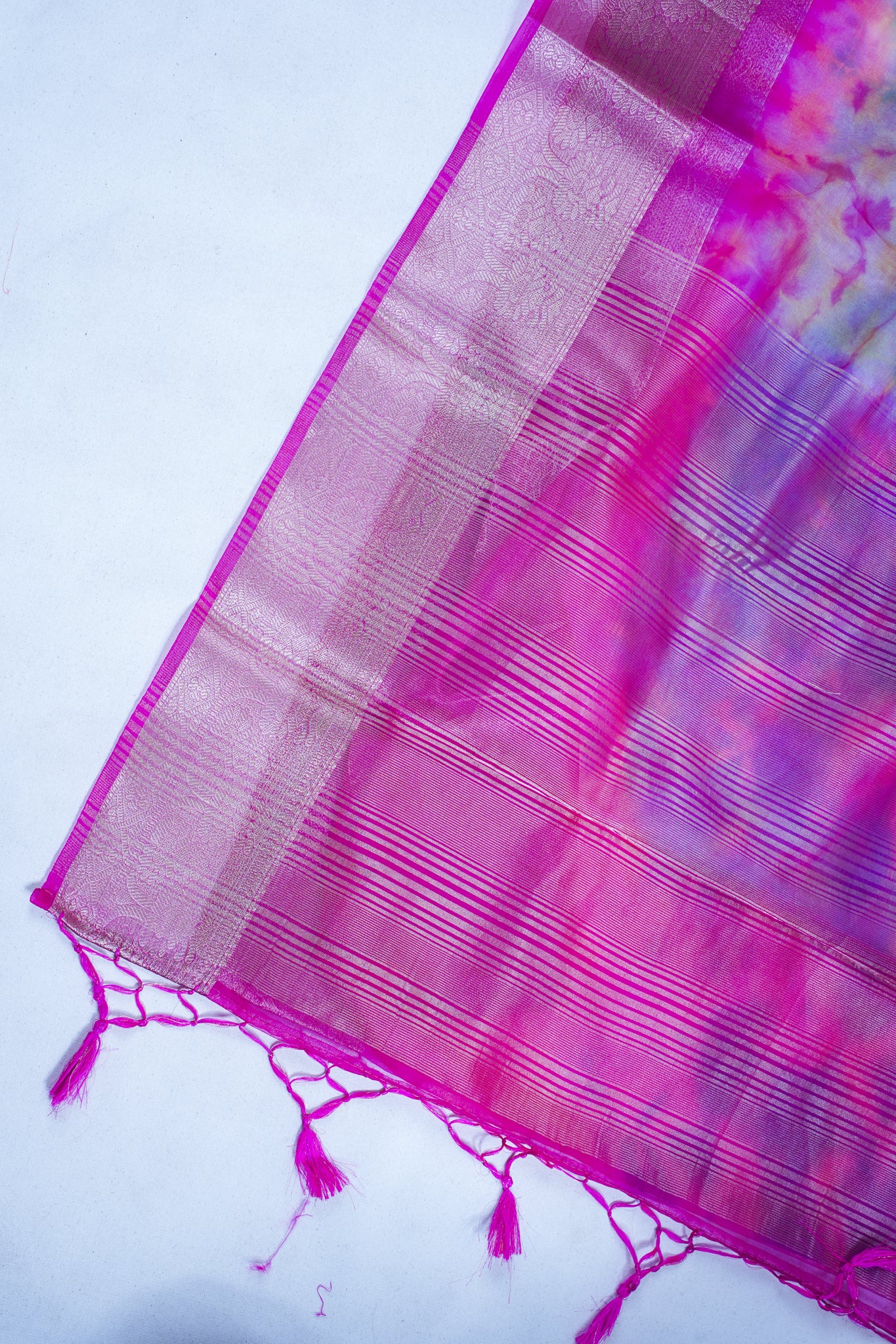 Multicolor pink Organza Badal Print Saree