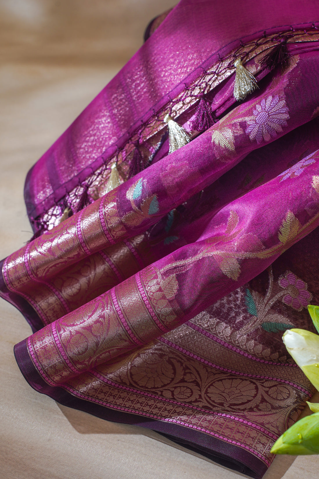 Magenta Organza Banarasi Tilfi Minakari Jaal Saree
