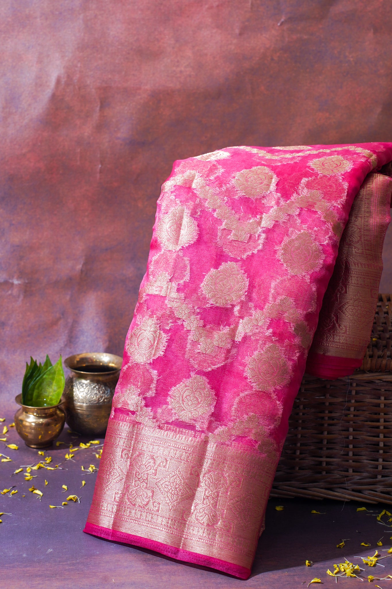 Pink Organza Banarasi Jaal Weaving Saree